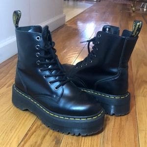SOLD Dr. Marten Jadon sz 38 / 7 like new condition